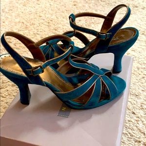 Kenneth Cole Reaction